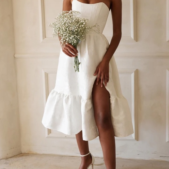 V Chapman Virgina Dress Size 2 Baroque Floral - Picture 4 of 4